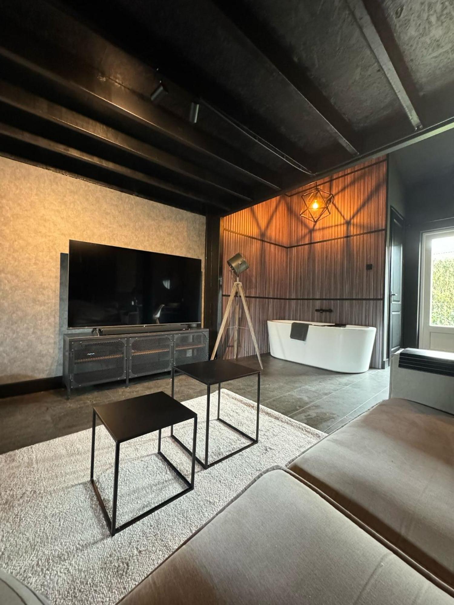 Ferienwohnung Luxury Loft Velddriel Exterior foto